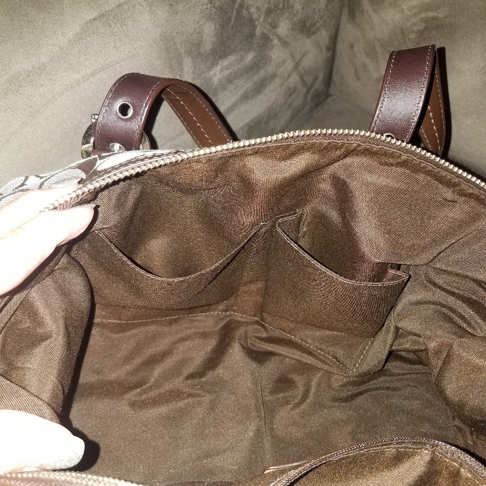 Coach Soho signature/Tote Bag - Picture 5 of 5